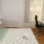 Rent 4 bedroom apartment in Athens