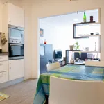 Rent a room of 115 m² in lisbon