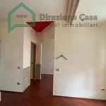 Rent 2 bedroom apartment of 75 m² in Naples