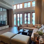 Rent 3 bedroom house of 266 m² in Bangkok