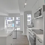 Rent 5 bedroom apartment of 83 m² in Toronto