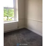 Rent 4 bedroom flat in Leeds