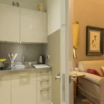 Rent 1 bedroom apartment of 35 m² in Florence