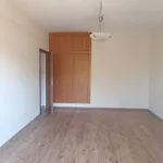 Rent 1 bedroom apartment of 42 m² in Tatabánya