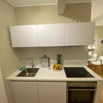 Rent 1 bedroom apartment of 50 m² in Dusseldorf