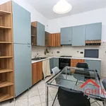 Rent 5 bedroom apartment of 81 m² in Genoa