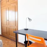 Rent 5 bedroom apartment in Porto