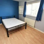 Rent 4 bedroom flat in West Midlands