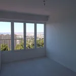 Appartement de 79 m² avec 4 chambre(s) en location à Marseille