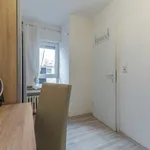 Rent 1 bedroom apartment of 40 m² in Dusseldorf