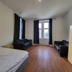 Rent 4 bedroom flat in Glasgow  West