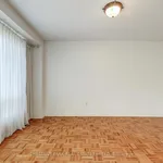 Appartement de 2378 m² avec 3 chambre(s) en location à Richmond Hill (Langstaff)