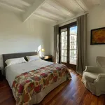 Rent 4 bedroom apartment of 90 m² in Barcelona