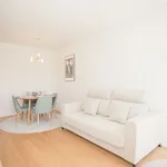 Rent 2 bedroom apartment of 45 m² in Porto