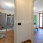 Rent 2 bedroom apartment of 83 m² in Moltrasio