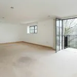 Rent 3 bedroom apartment in Bath