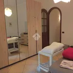 Affitto 4 camera appartamento di 148 m² in Catania