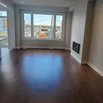 4 bedroom apartment of 2400 sq. ft in Ajax (South East)