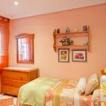 Rent 3 bedroom apartment in Seville