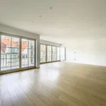 Recent appartement met OPEN ZICHT, zeer goed gelegen in een rustige straat vlakbij het Driehoeksplein.