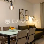 Rent 2 bedroom apartment of 47 m² in Split - Okolica