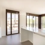 Rent 3 bedroom apartment of 90 m² in Sant Cugat del Vallès