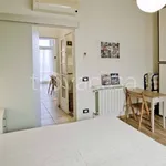 Rent 2 bedroom apartment of 45 m² in Milano