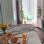 Rent a room of 140 m² in barcelona