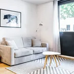 Rent 1 bedroom apartment of 32 m² in Berlin