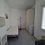 Rent a room of 80 m² in zaragoza