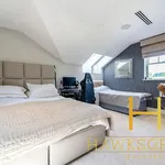 Rent 4 bedroom apartment in London