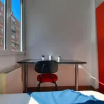 Rent 4 bedroom apartment in Madrid