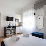 Rent 1 bedroom apartment of 25 m² in Milano