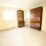 Rent 5 bedroom apartment of 120 m² in Lucca