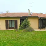 Rent 4 bedroom house of 120 m² in Cazaubon