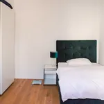 Rent 1 bedroom apartment of 38 m² in Düsseldorf