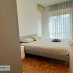 Rent 4 bedroom apartment of 140 m² in Milan