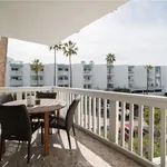 Rent 1 bedroom apartment of 57 m² in redondo beach