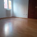 Alquilo 3 dormitorio casa de 124 m² en Valladolid