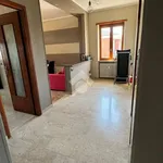 Rent 3 bedroom apartment of 85 m² in Leini