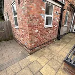 Rent 6 bedroom house in East Midlands