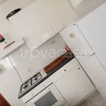 Affitto 2 camera appartamento di 45 m² in Porto Ceresio