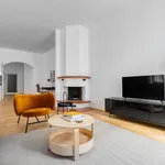 Rent 2 bedroom apartment of 1345 m² in vienna