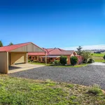 Rent 5 bedroom house in Blayney