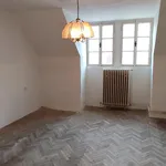 Pronajměte si 2 ložnic/e byt o rozloze 58 m² v Cheb