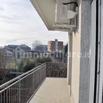 Affitto 3 camera appartamento di 86 m² in Settimo Torinese