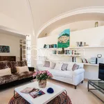 Rent 4 bedroom apartment of 89 m² in Anacapri