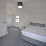 Rent 3 bedroom apartment in East Midlands