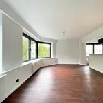 Rent 2 bedroom apartment in Woluwe-Saint-Lambert