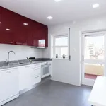 Rent 3 bedroom apartment in porto